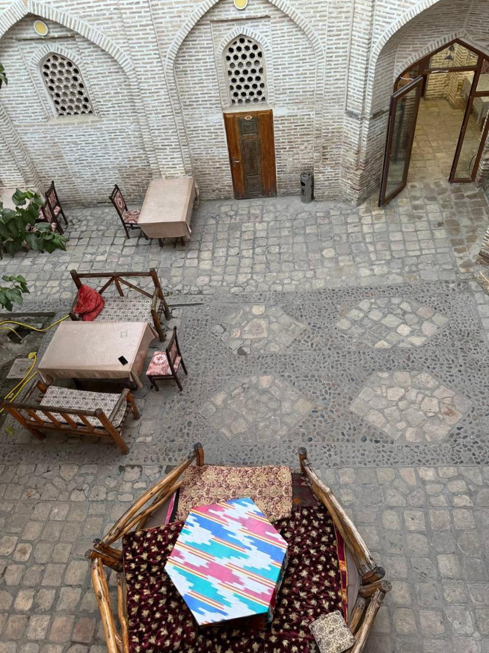 Ohun Caravan Sarai 18Th Century Old Hause Historical Unesco Heritage List 1 Minutes To Bukhara Old Town Square Est-Since 1826 For Walk In Guest Parking, Cozy Room, Best Location And Strong Wifi Exterior photo