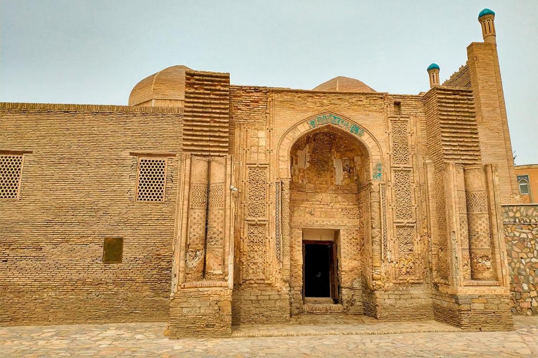Ohun Caravan Sarai 18Th Century Old Hause Historical Unesco Heritage List 1 Minutes To Bukhara Old Town Square Est-Since 1826 For Walk In Guest Parking, Cozy Room, Best Location And Strong Wifi Exterior photo